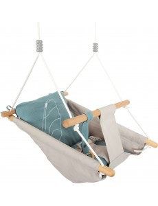 Wooden Baby Swing – Comfort & Safety