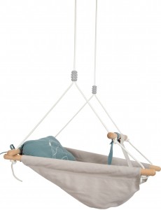 Wooden Baby Swing – Comfort & Safety